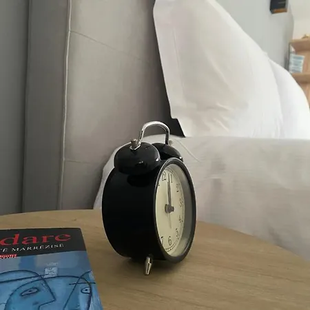 アパート Jonexh ティラナ